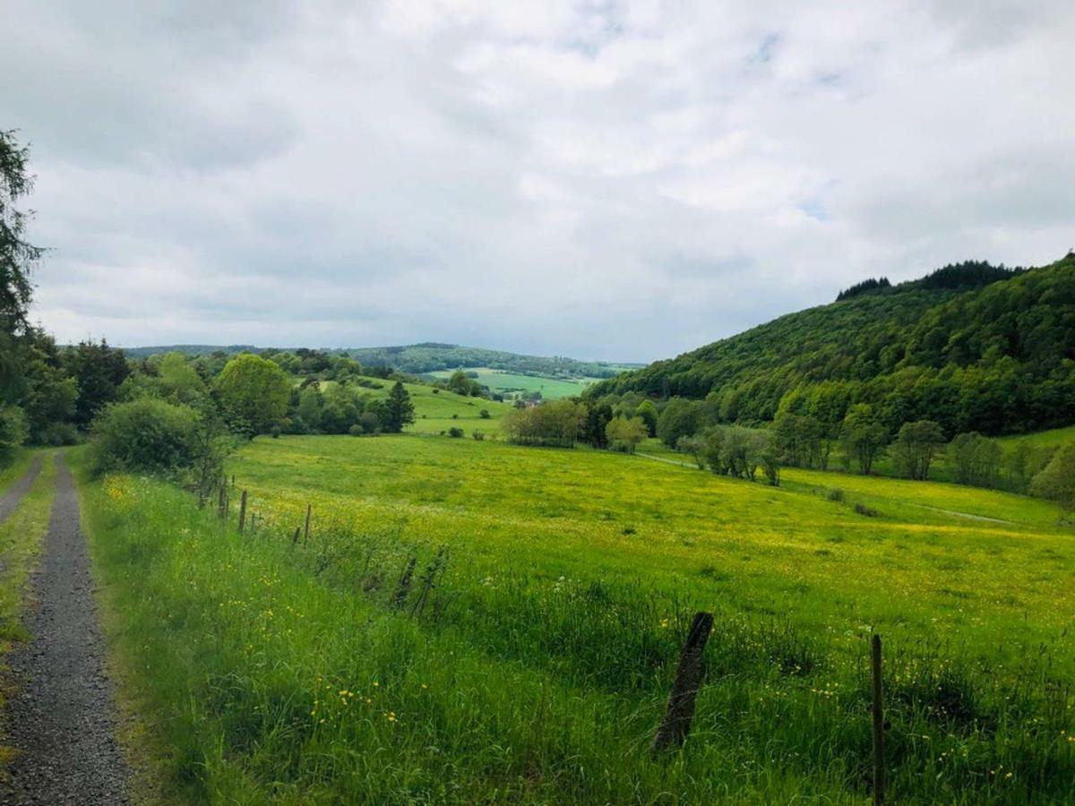 Rennscheune - Himmlisch In Die Gruene Hoelle Kelberg Exteriör bild